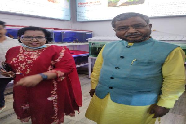 Former Chief Minister Visiting in Fisheries Research Centre, Shalimar, Ranchi